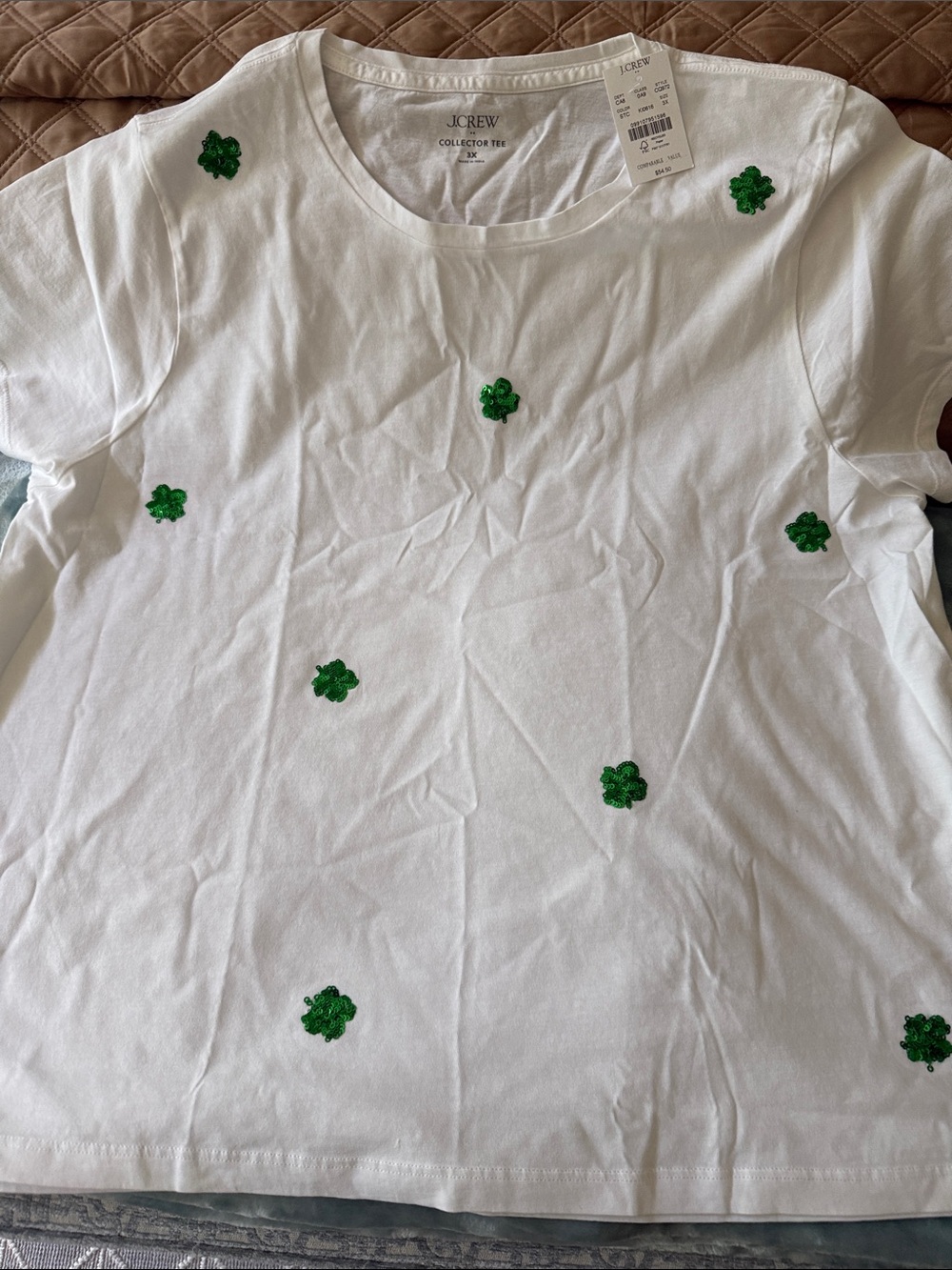 J. Crew Women’s size 3X White Tee with Green Clover Embellishments - Picture 1 of 4